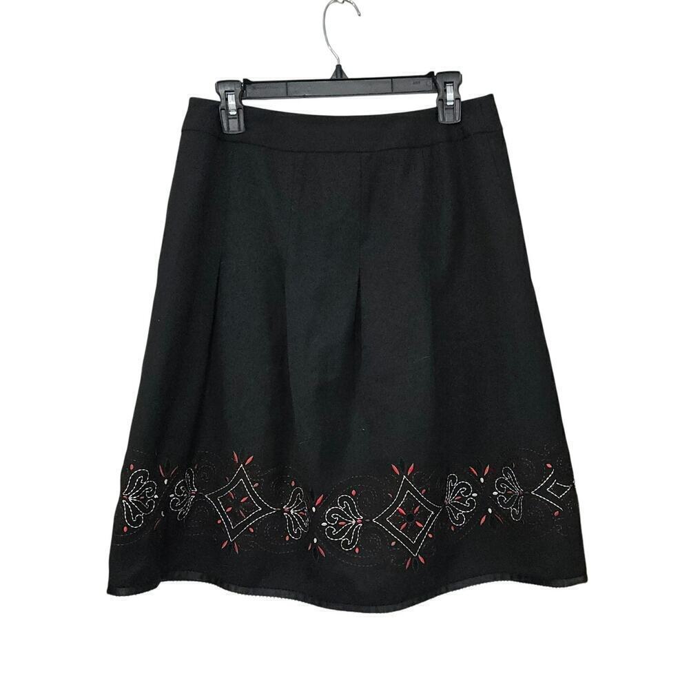 Loft Black Embroidery High Waist Pleated Flare Skirt Below the Knee  Sz 4 Small